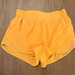 Lululemon tangerine hottie hot shorts